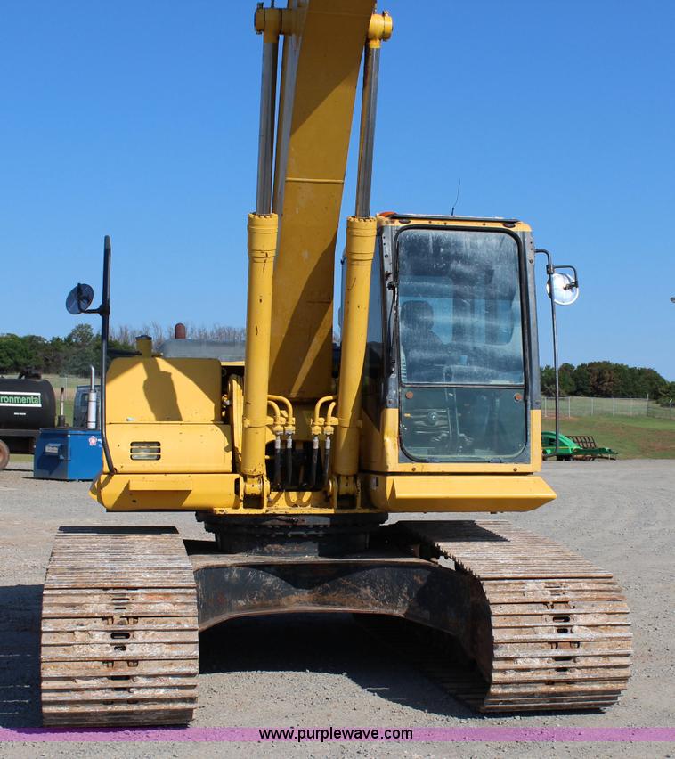 image for item I1633 2007 Komatsu PC200LC-7 long reach excavator