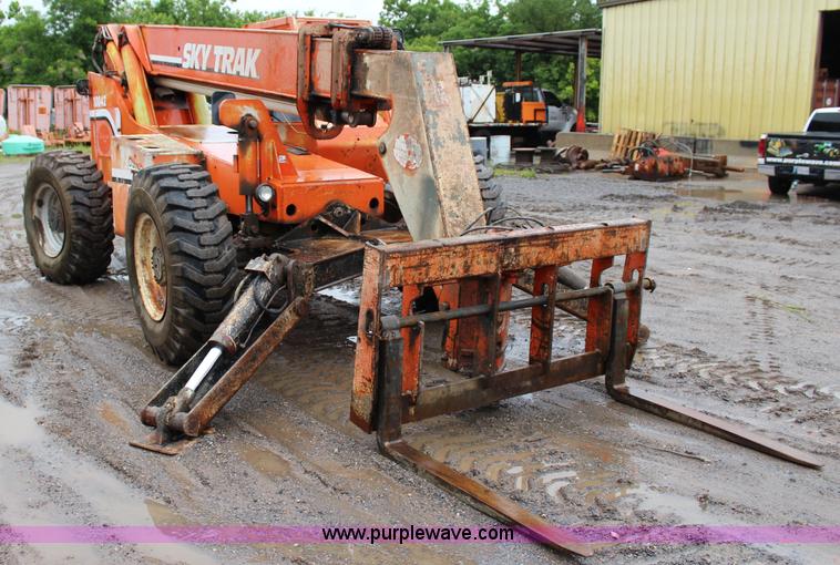 image for item I1637 1997 Sky Trak 10042 telehandler