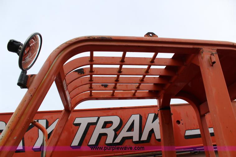 image for item I1638 2000 Sky Trak 10042 telehandler