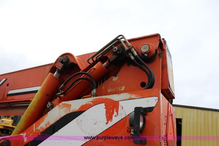 image for item I1638 2000 Sky Trak 10042 telehandler