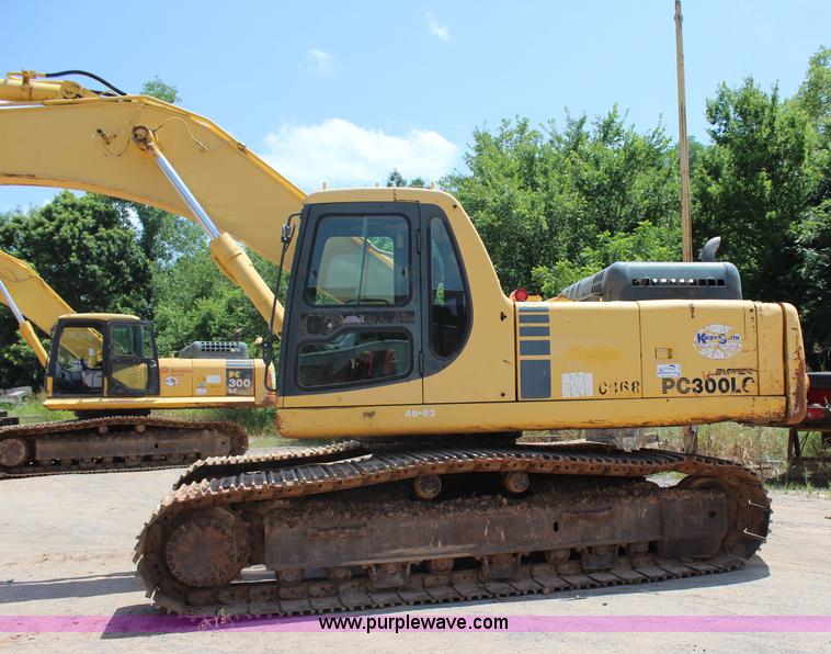 image for item I1639 1999 Komatsu PC300LC-6LE excavator