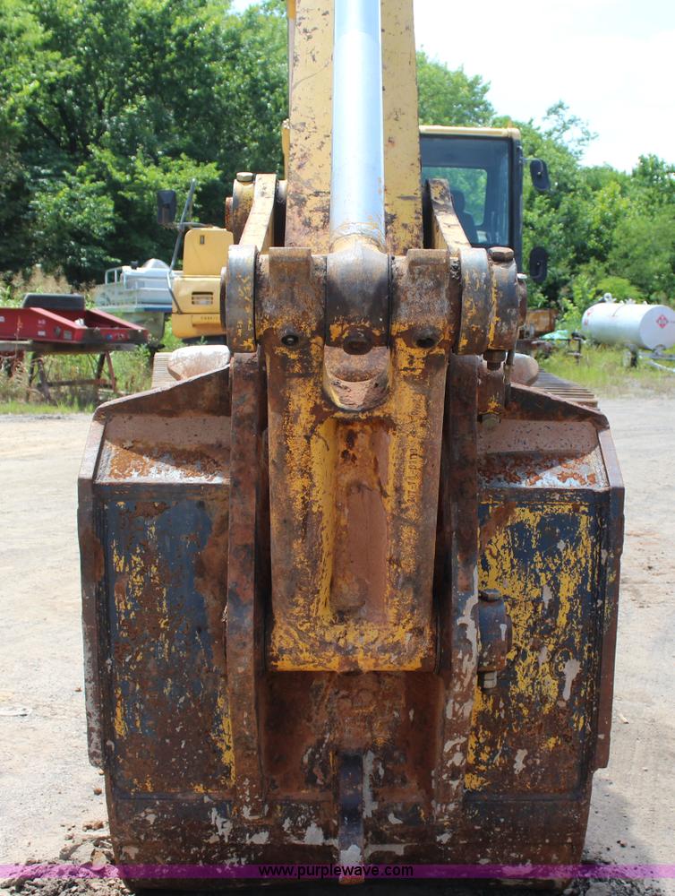 image for item I1639 1999 Komatsu PC300LC-6LE excavator