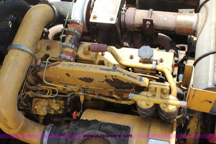 image for item I1639 1999 Komatsu PC300LC-6LE excavator