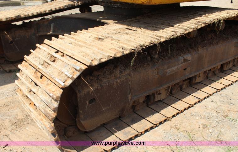 image for item I1640 2005 Komatsu PC300LC-7 excavator