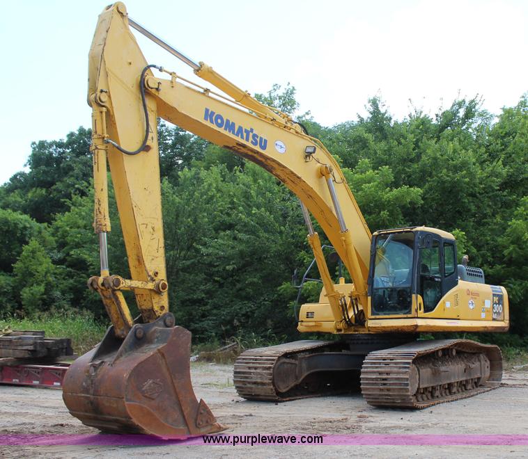 image for item I1641 2006 Komatsu PC300LC-750 excavator