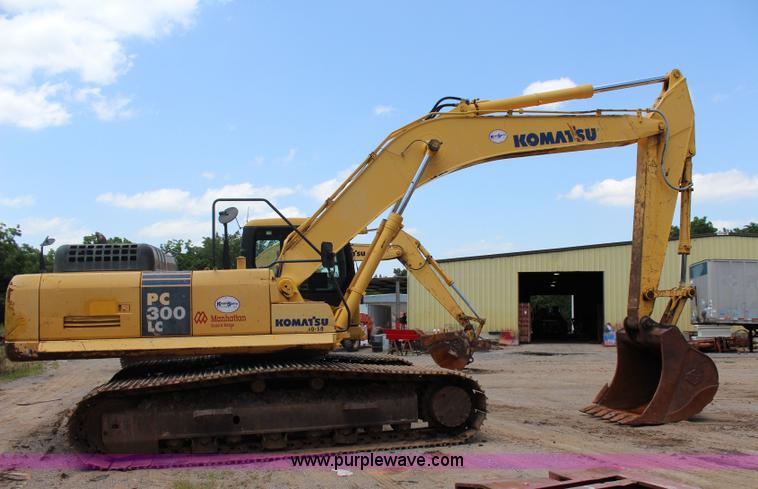 image for item I1641 2006 Komatsu PC300LC-750 excavator
