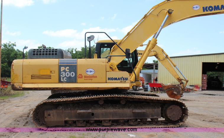 image for item I1641 2006 Komatsu PC300LC-750 excavator