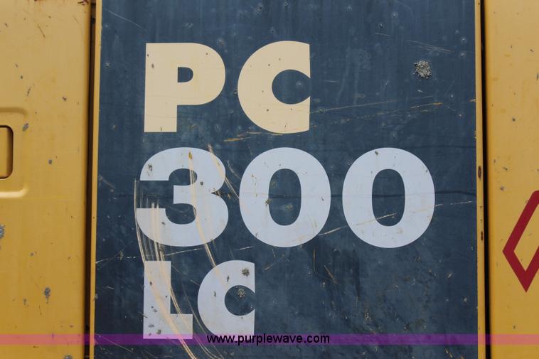 image for item I1641 2006 Komatsu PC300LC-750 excavator