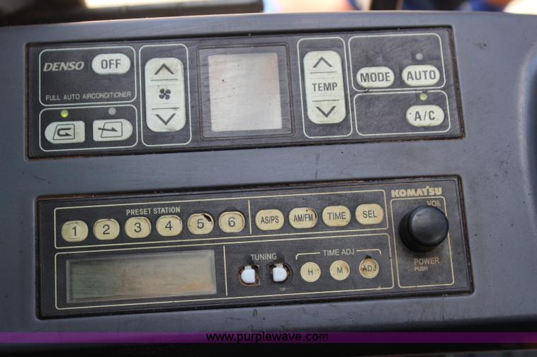 image for item I1641 2006 Komatsu PC300LC-750 excavator