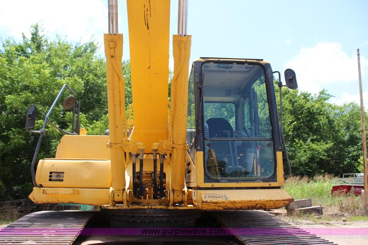 image for item I1641 2006 Komatsu PC300LC-750 excavator