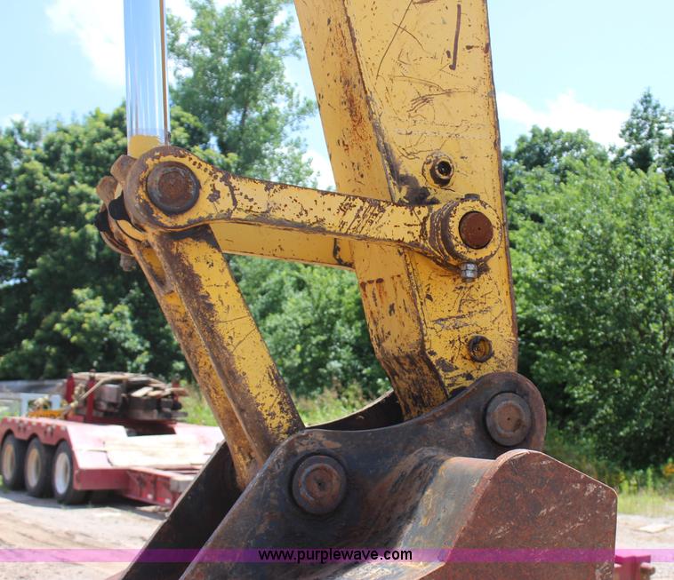 image for item I1641 2006 Komatsu PC300LC-750 excavator