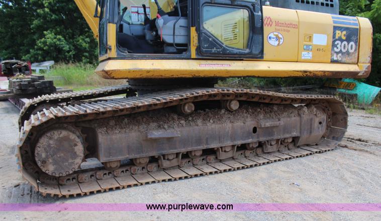 image for item I1641 2006 Komatsu PC300LC-750 excavator