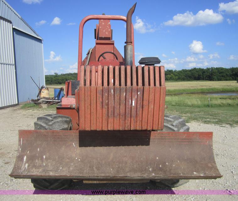image for item I2103 1996 Ditch Witch 8020T rock saw