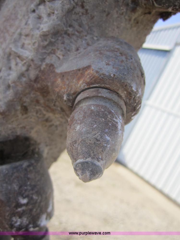 image for item I2103 1996 Ditch Witch 8020T rock saw