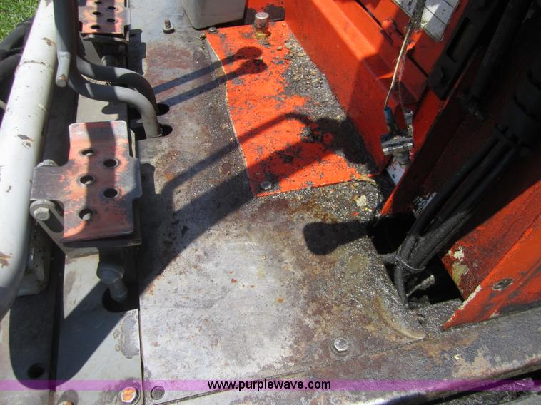 image for item I2108 Scat Trax 218SV compact excavator