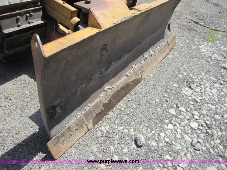 image for item I2110 1974 Caterpillar D3 dozer