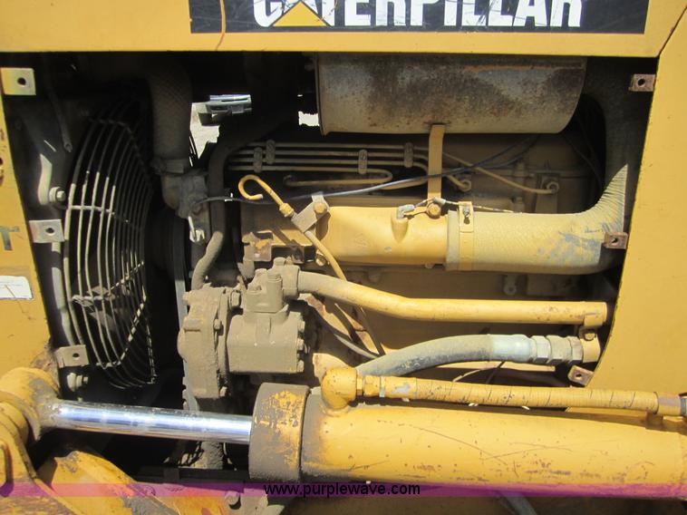 image for item I2110 1974 Caterpillar D3 dozer