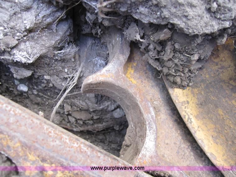 image for item I2110 1974 Caterpillar D3 dozer