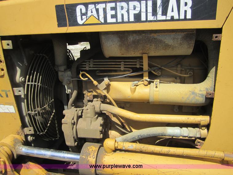 image for item I2110 1974 Caterpillar D3 dozer