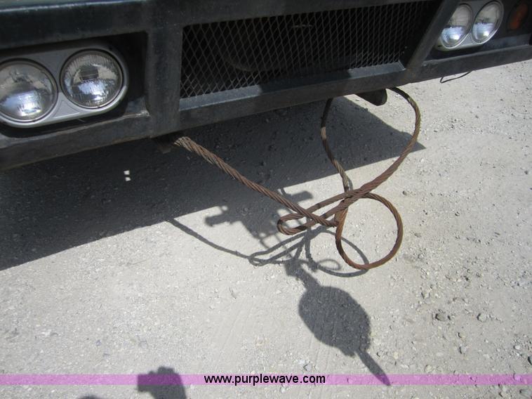 image for item I2117 P & H T150 truck crane