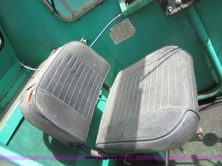 image for item I2117 P & H T150 truck crane