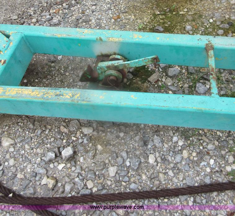 image for item I2117 P & H T150 truck crane