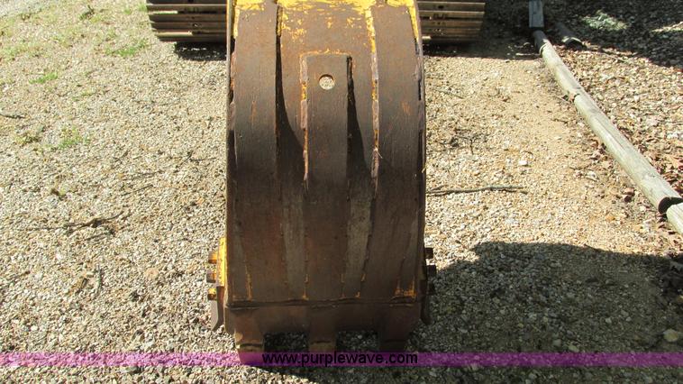 image for item I3017 1998 Komatsu PC60-7 mini excavator