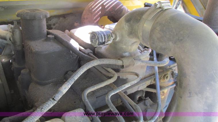 image for item I3017 1998 Komatsu PC60-7 mini excavator