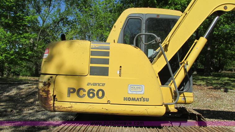 image for item I3017 1998 Komatsu PC60-7 mini excavator
