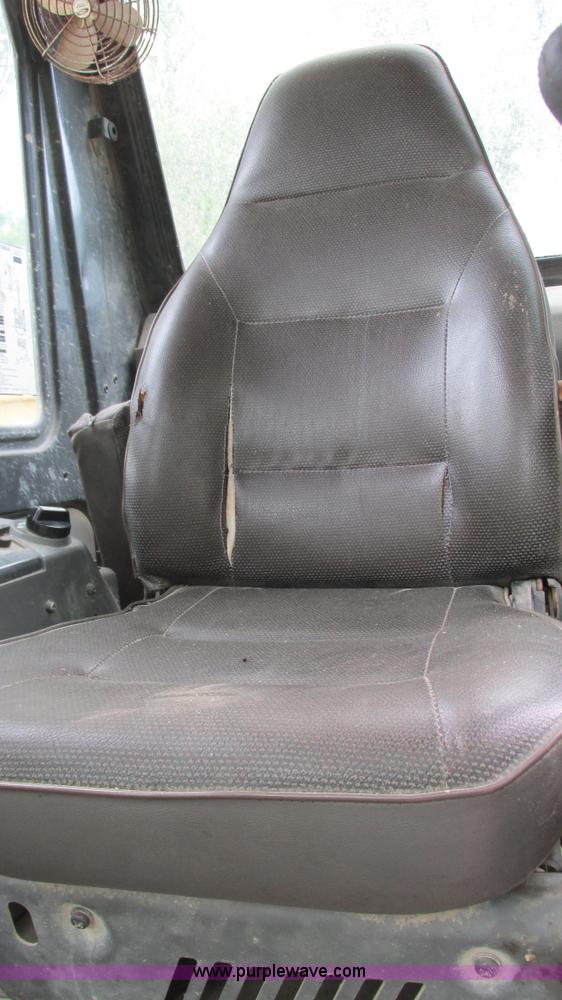 image for item I3017 1998 Komatsu PC60-7 mini excavator