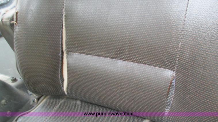 image for item I3017 1998 Komatsu PC60-7 mini excavator