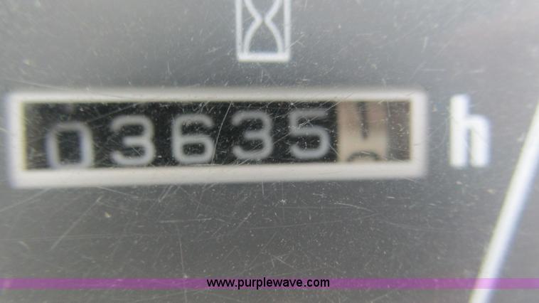 image for item I3017 1998 Komatsu PC60-7 mini excavator