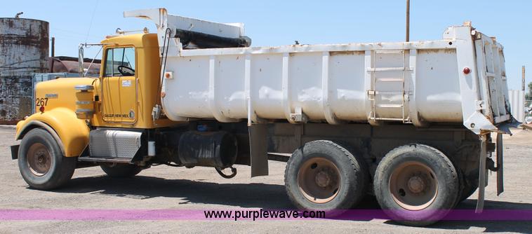 image for item J1493 1977 Kenworth dump truck