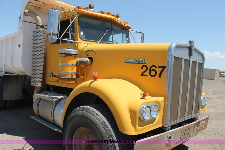image for item J1493 1977 Kenworth dump truck