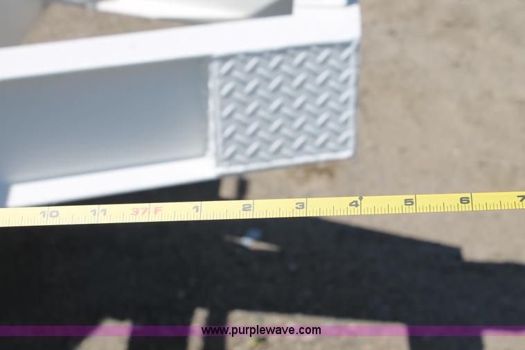 image for item J1495 1981 Republic water trailer