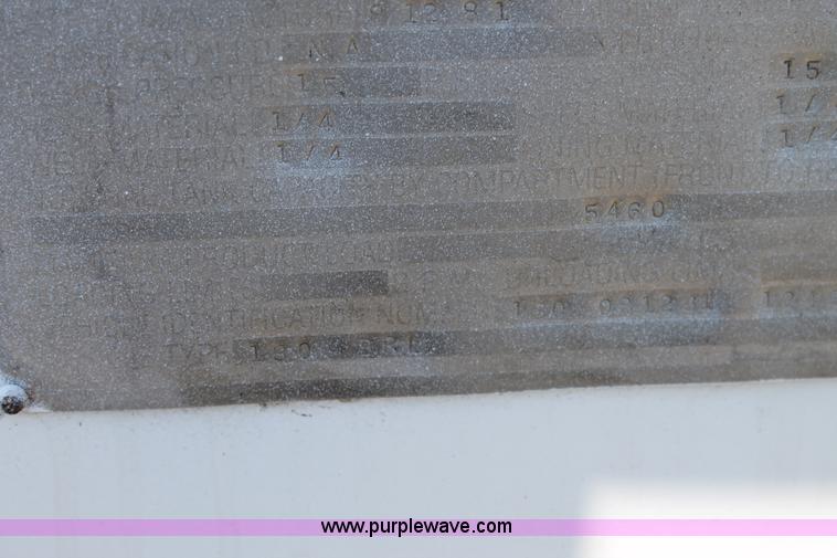 image for item J1495 1981 Republic water trailer