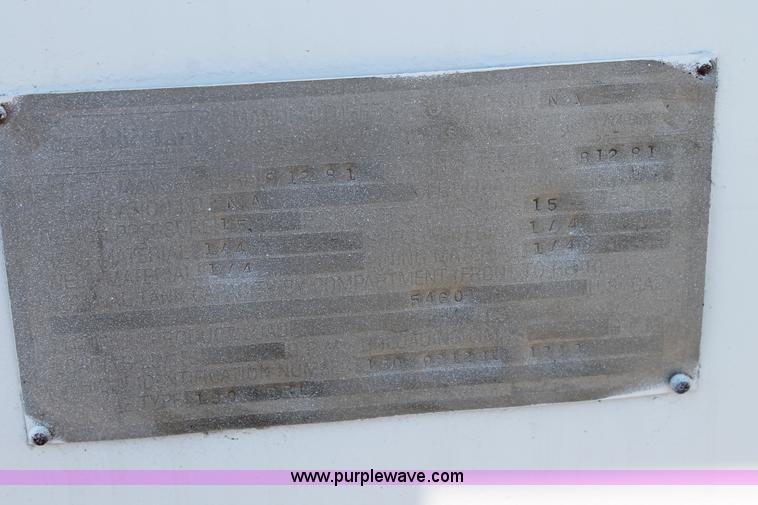 image for item J1495 1981 Republic water trailer