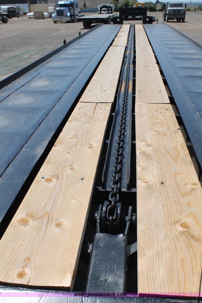 image for item J1496 2001 Evaco equipment trailer