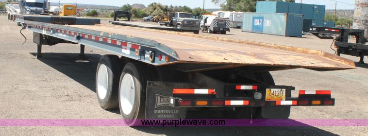 image for item J1498 2006 Landoll 330B equipment trailer