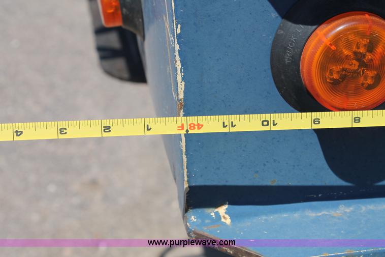 image for item J1498 2006 Landoll 330B equipment trailer