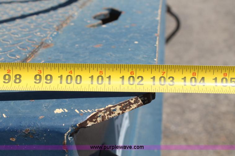 image for item J1498 2006 Landoll 330B equipment trailer