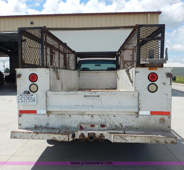 image for item J3815 2000 Chevrolet 3500 HD service truck