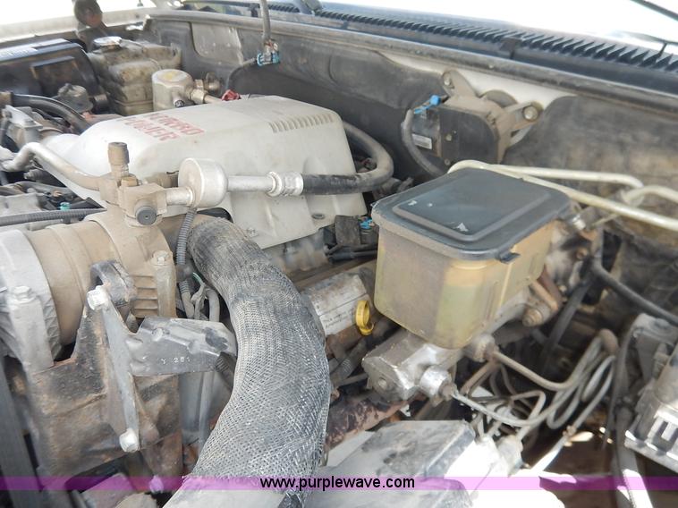 image for item J3815 2000 Chevrolet 3500 HD service truck