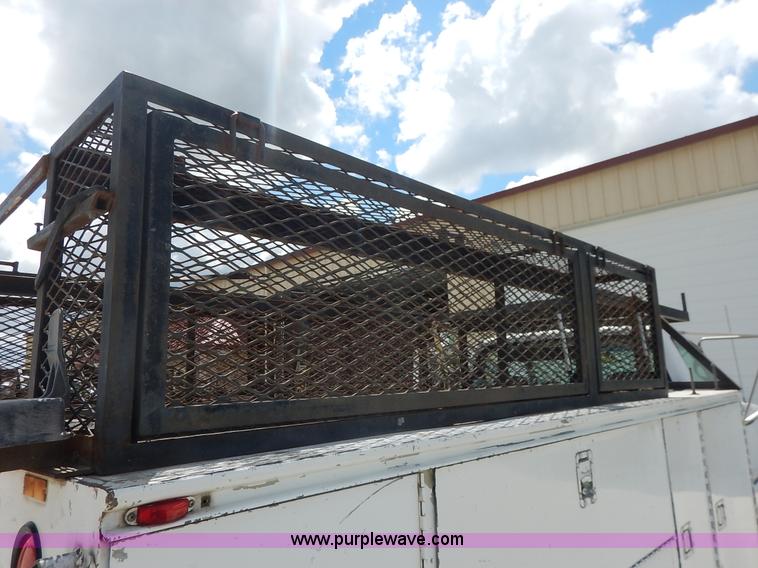 image for item J3815 2000 Chevrolet 3500 HD service truck
