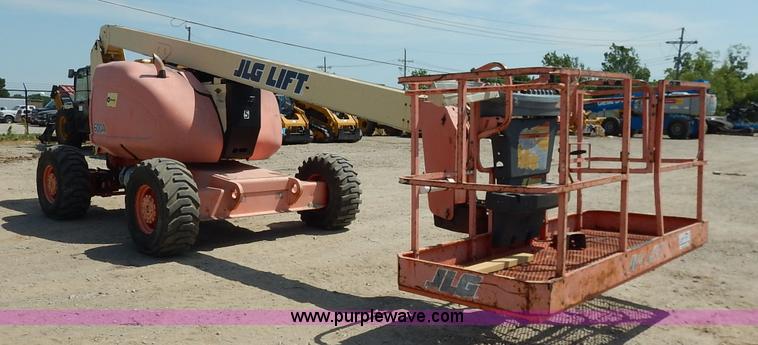 image for item J3817 1999 JLG Lift 600A boom lift