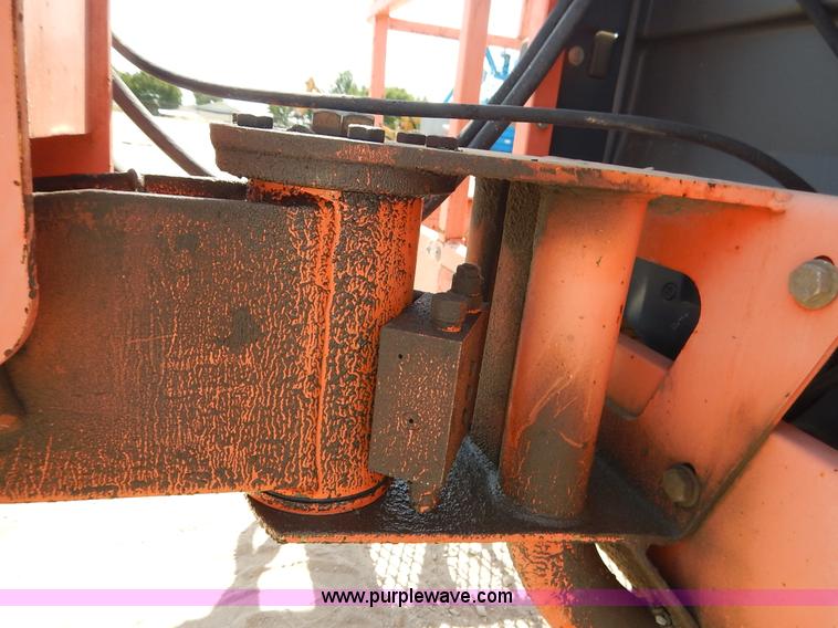 image for item J3817 1999 JLG Lift 600A boom lift