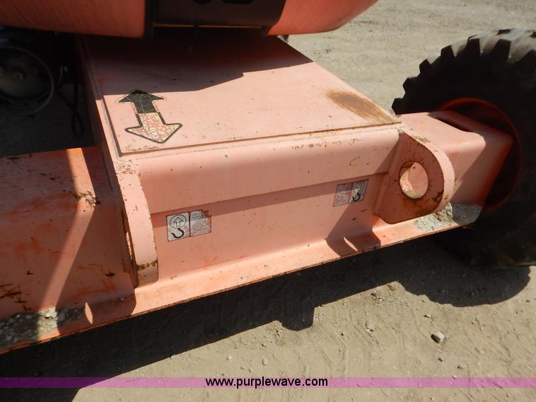 image for item J3817 1999 JLG Lift 600A boom lift