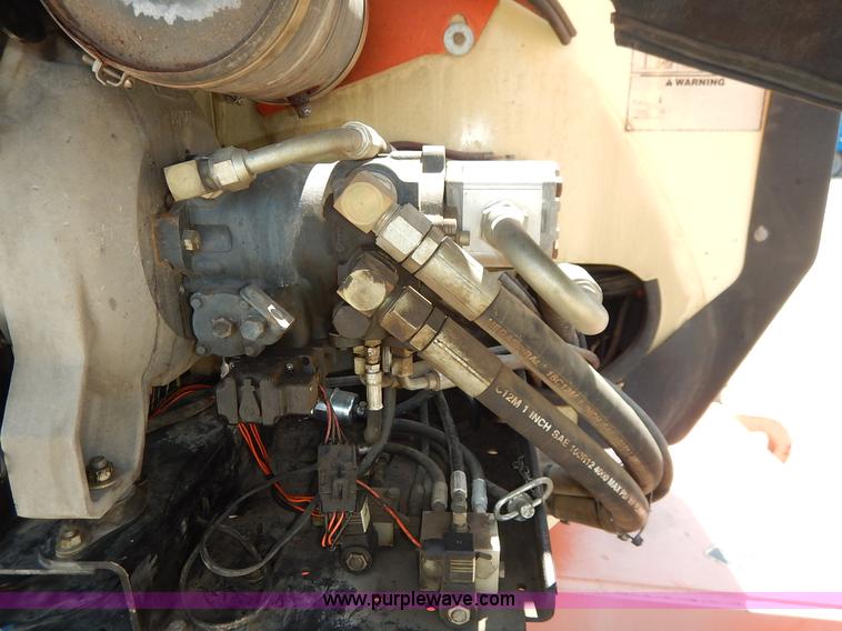 image for item J3817 1999 JLG Lift 600A boom lift