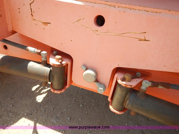 image for item J3817 1999 JLG Lift 600A boom lift