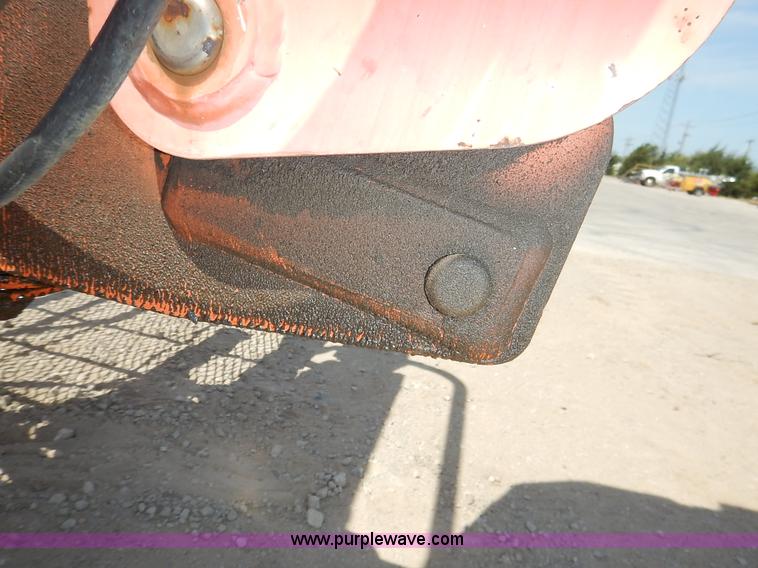 image for item J3817 1999 JLG Lift 600A boom lift